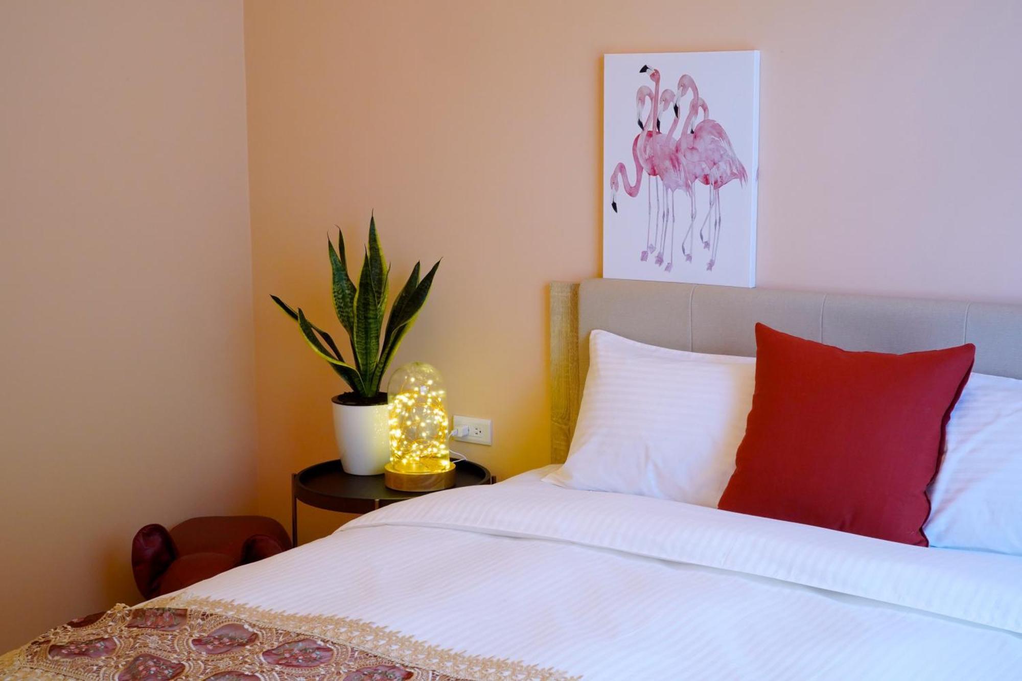Little Piggy B&B Manzhou Exterior photo