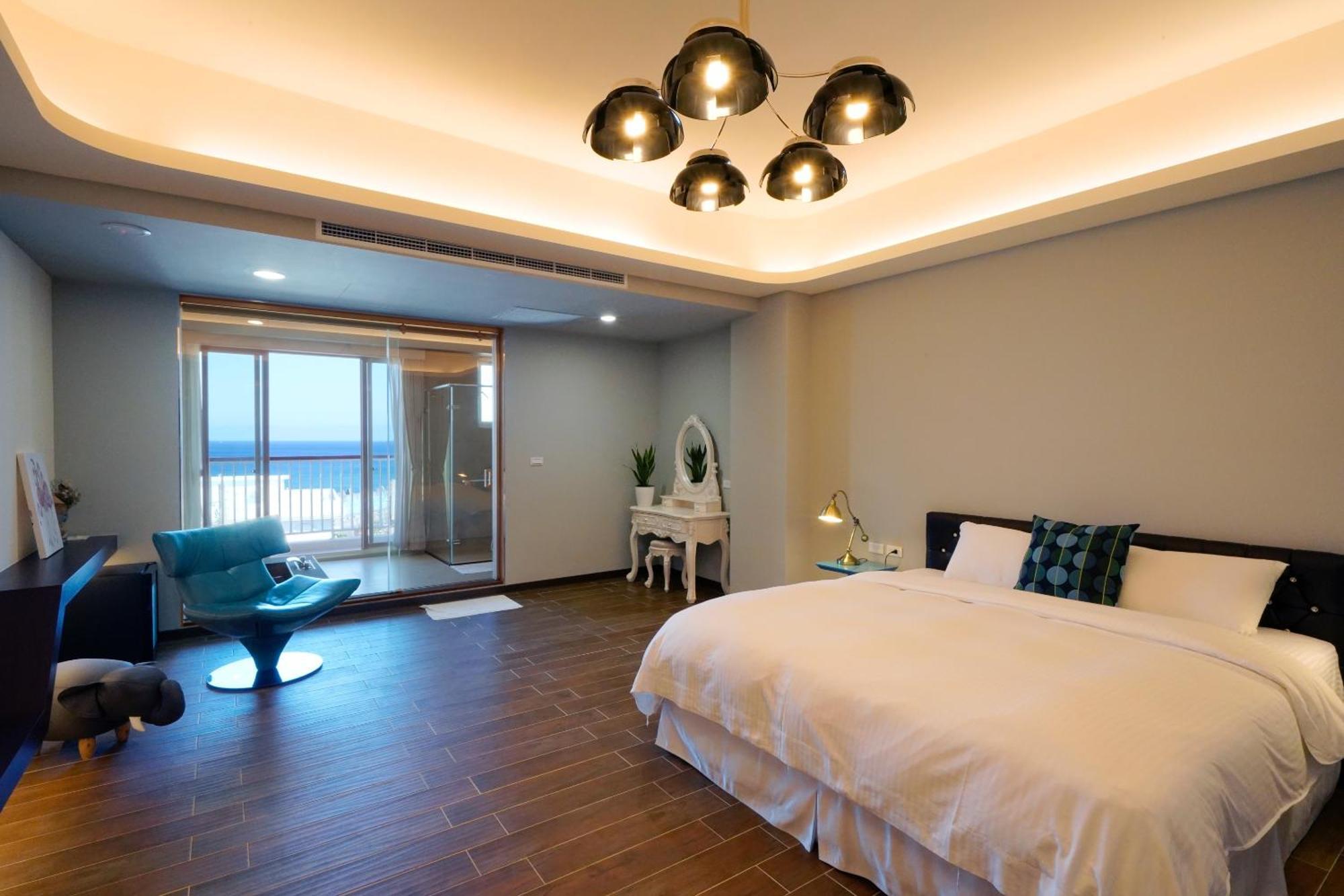 Little Piggy B&B Manzhou Exterior photo